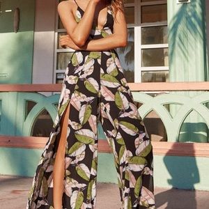 Lulu’s San Tropez Jumpsuit XS NWOT